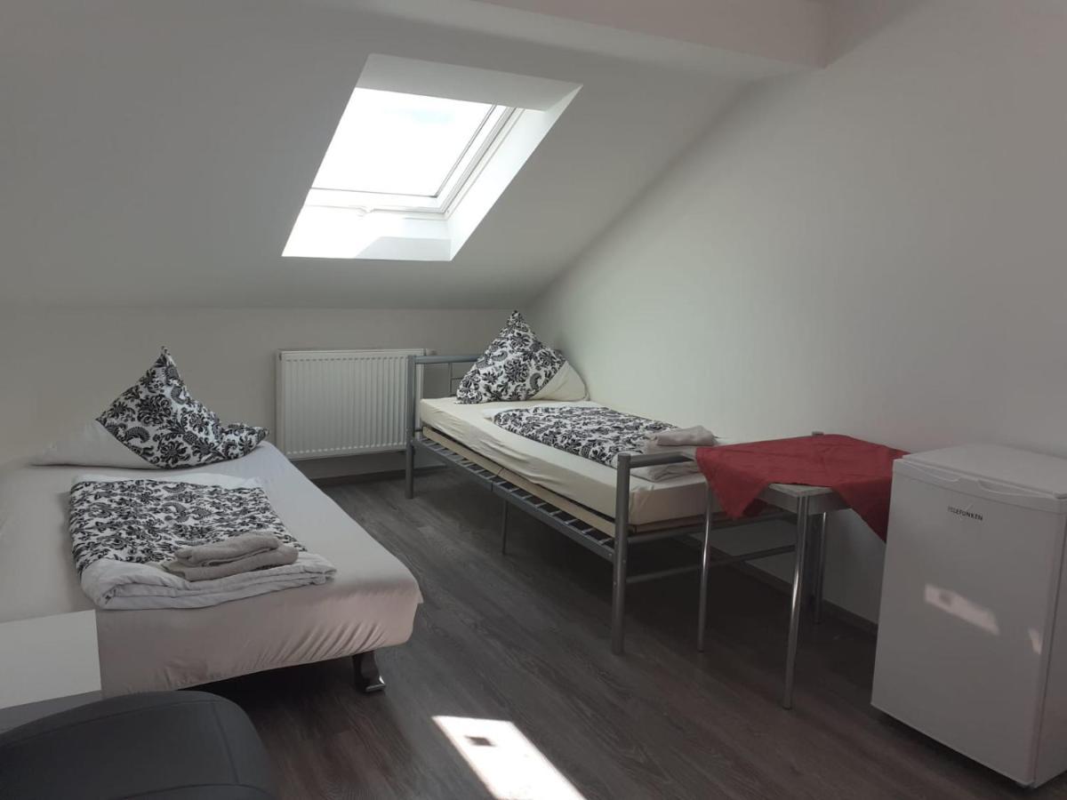 Pension & Appartments Landhaus Bettina فولدا المظهر الخارجي الصورة